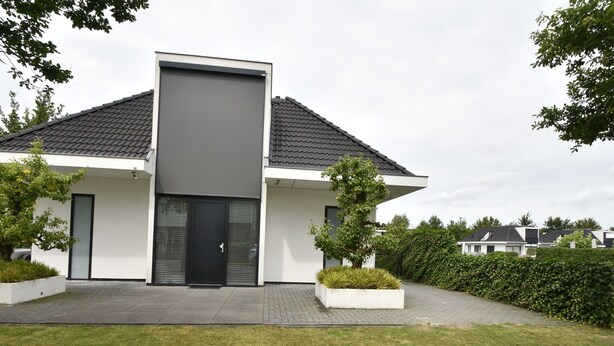 Unclassified image, 1 of 26, button - Modern 6-person Villa in a Quiet Spot in the Middle of Nature (Zeewolde)