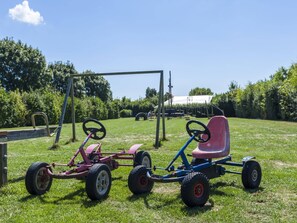 Children’s area - Holiday Home in Meliskerke Near Beaches (Meliskerke)