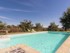 Pool - Large Family Home With Pool, Large Garden and Panoramic Views (Sioniac)