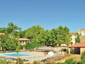 Pool - Cozy Apartment With Dishwasher and Near Canal du Midi (Azille)