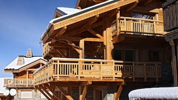 Chalet | Exterior