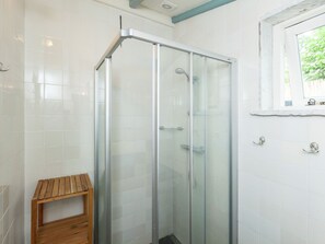 Shower - Stylish Holiday Home with Box Bed near Lake Veere (Veere)