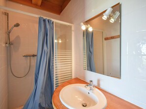 Unclassified image, 3 of 35, button - Luxury Cottage in Saint-médard-d'excideuil With Pool (Saint-Medard-d'Excideuil)