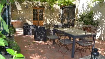 Vila | Balkon