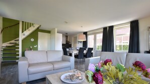 บ้านพัก | ห้องนั่งเล่น