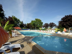 Pool - Semi-detached Bungalow With Microwave, in the Great Vendée (Chantonnay)