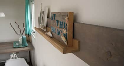 Comfy Chalet with Dishwasher near Wadden Sea