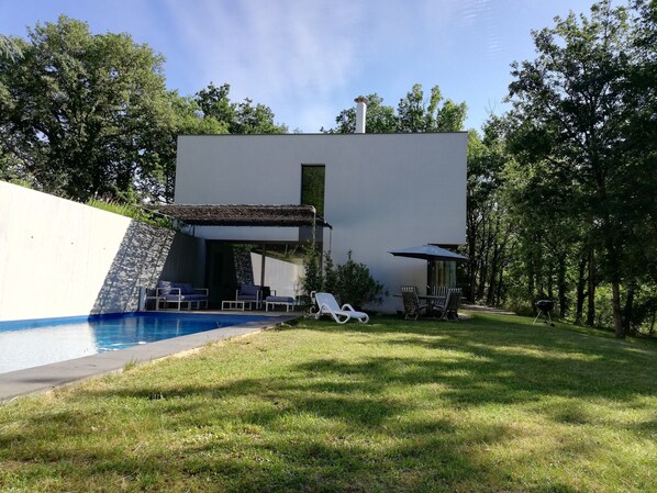 Exterior - Holiday Home in Boissieres With Private Pool (Boissieres)