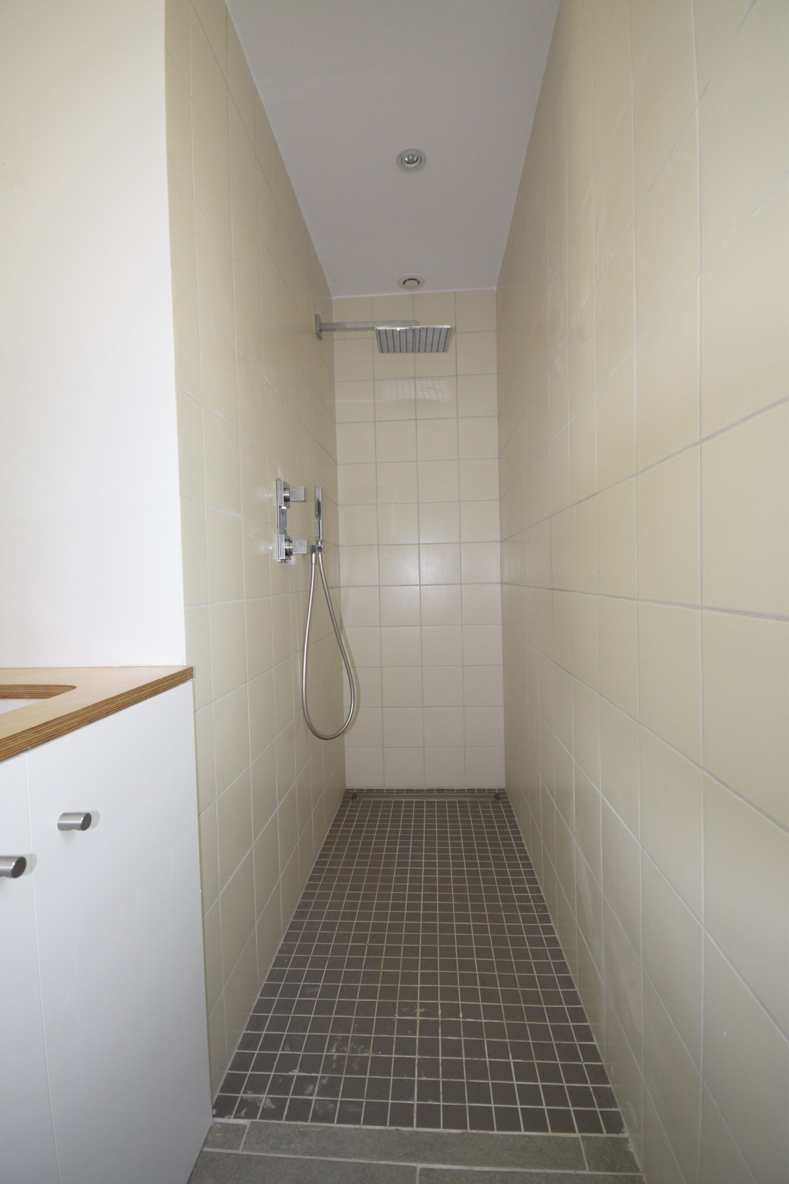 House | Bilik Mandi