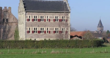 Cozy Apartment in Roasting near Belgian Border