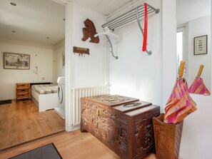 Interior - Chic Holiday Home in Noordwijkerhout near Lake (Noordwijkerhout)