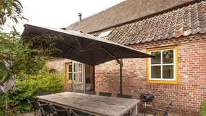 Unclassified image, 2 of 26, button - Beautiful and Historical Brabant Farmhouse With Large Garden in the Beautiful Leende (Leende)