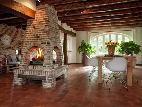 Beautiful and Historical Brabant Farmhouse With Large Garden in the Beautiful Leende