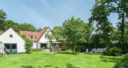 Spacious Villa in Bergen on a Dutch Coast