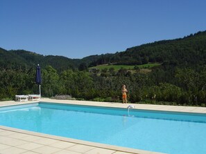 Outdoor pool - Quaint Aparment in Saint-prix With Sauna (Saint-Prix)