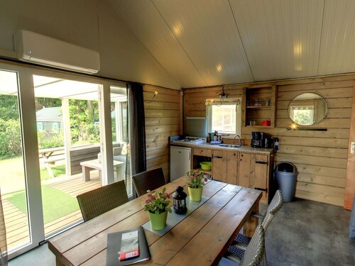 Glamping With Comfort in Ijhorst