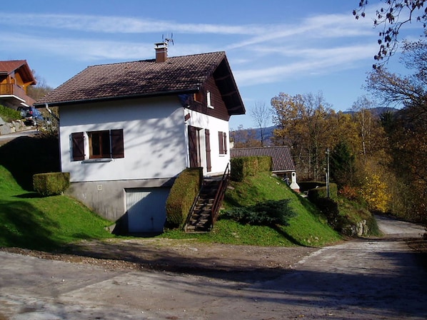 Chalet | Exterior - Seclusive Chalet in La Bresse With Terrace (La Bresse)