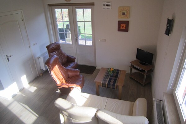 House | Living room - Lovely Cottage near Lake in Well (Well)