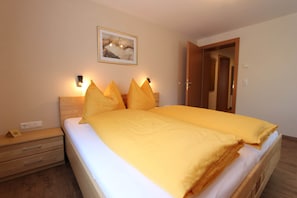 Apartment | 1 bedroom, bed sheets - Spacious Apartment in Kleinarl near Ski Lift (Kleinarl)