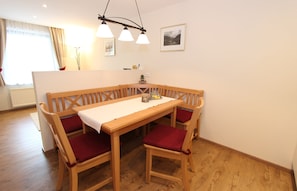 Apartment | Dining - Spacious Apartment in Kleinarl near Ski Lift (Kleinarl)