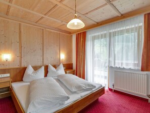 Apartamento | 3 quartos, roupa de cama