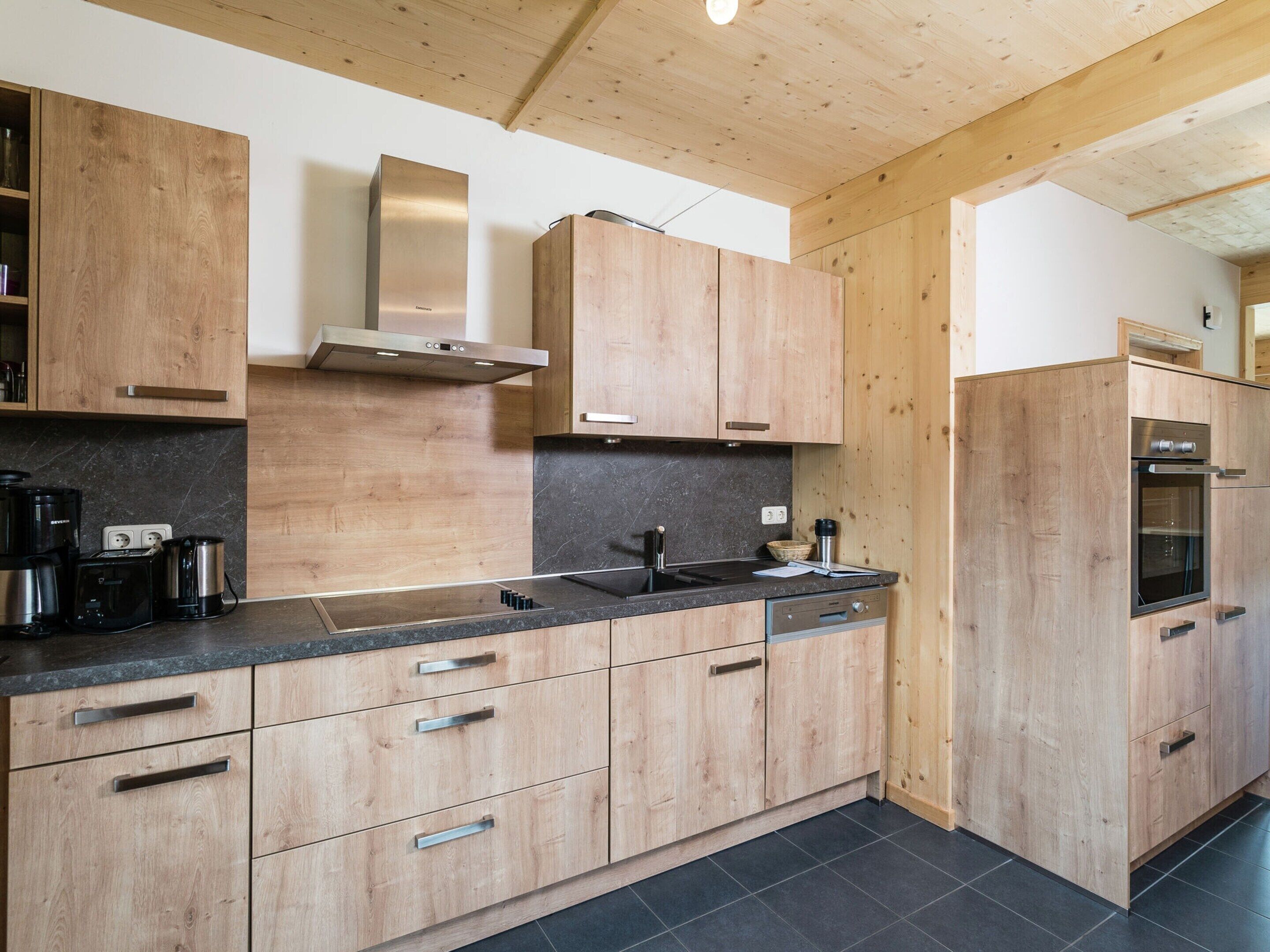 Alpehytte | Privat køkken | Højstol