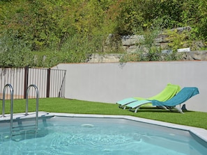 Outdoor pool - Quaint Villa With Private Pool in Molières-sur-cèze (Molieres-sur-Ceze)