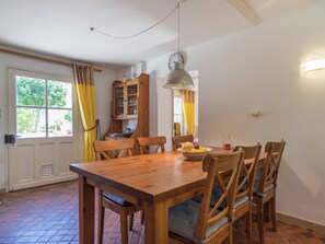 Dining - Holiday Home Near Montrichard With Shared Swimming Pool in an Oasis of Peace and Quiet (Montrichard Val de Cher)