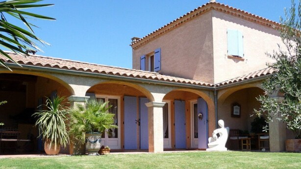 Exterior - Cozy Villa in Roquemaure France With Private Swimming Pool (Roquemaure)