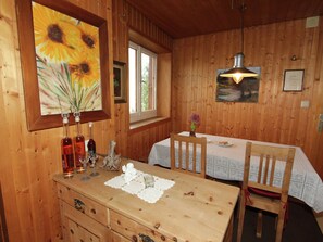 Dining - Holiday Home in Zwischenwasser With Garden, Parking, Heating (Zwischenwasser)
