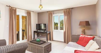 Villa in Cazals With Pool & Lake Nearby