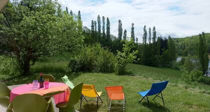 Comfortable Holiday Home on Lake in Roybon