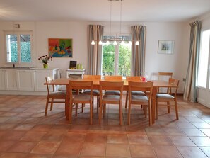 Villa | Dining - Villa in Vidauban With Private Pool (Vidauban)