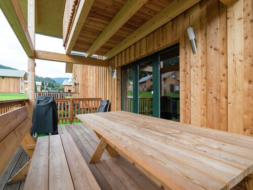 Spacious Chalet With Infrared Sauna