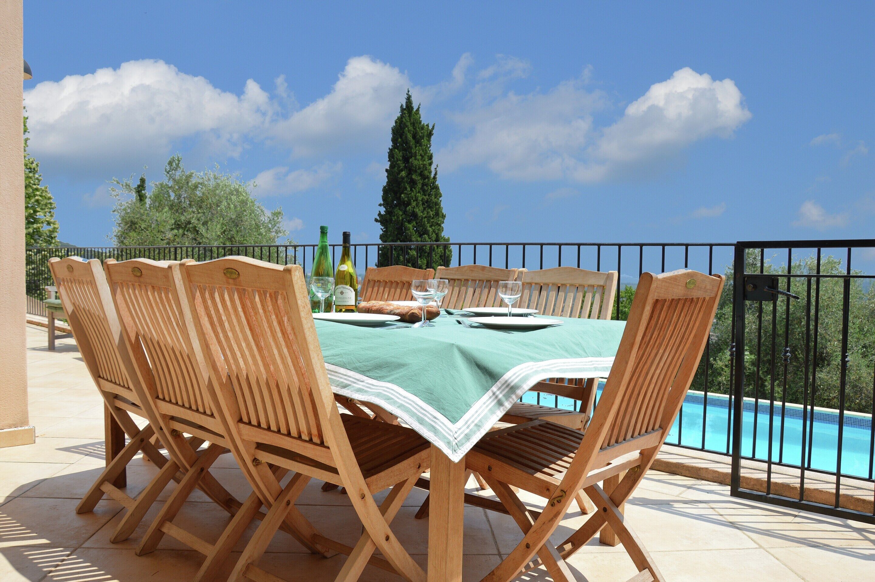 Villa | Balcony