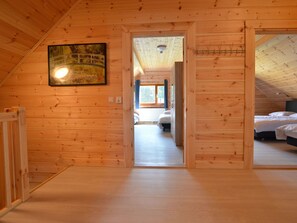 5 Schlafzimmer, individuell eingerichtet