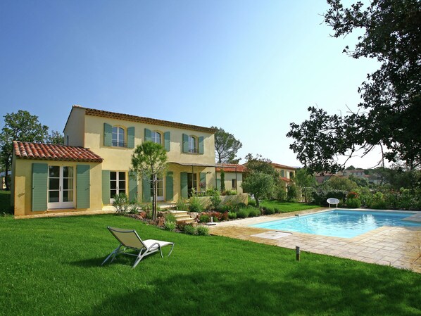Outdoor pool - Large Villa With Private Pool Between Provence and Riviera (La Motte)