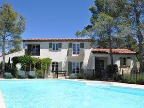 Exterior - Large Villa With Private Pool Between Provence and Riviera (La Motte)