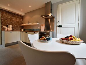 Dining - Luxurious Holiday Home in Eijsden Near the River (Eijsden)