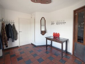 Reception - Nicely Furnished Holiday Home With a bar and Close to Zwolle (Rouveen)