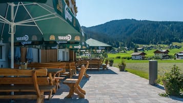 Apartment | Tempat makan