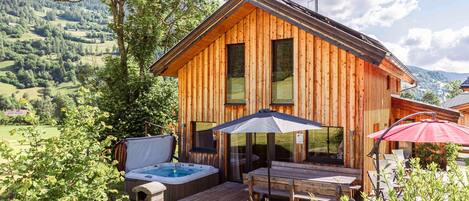 Chalet | Exterior