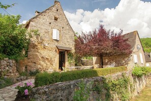 Cottage | Exterior - Lakeside Cottage Roziers Retreat (Chasteaux)