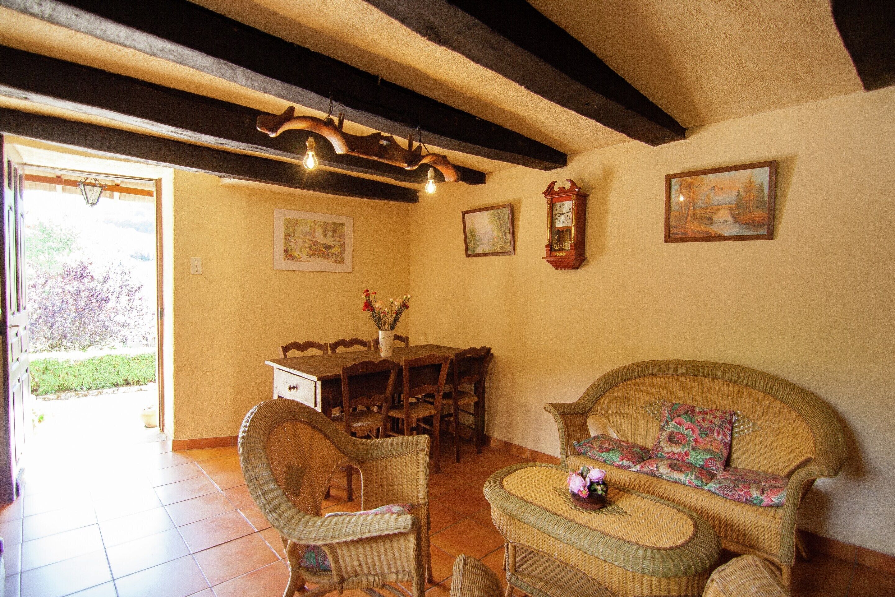 Cottage | Living room
