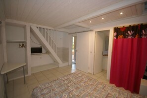 House | Living room - Villa in Poggio-mezzana Near the Sea (Poggio-Mezzana)