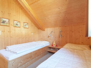 Chalet | 4 dormitorios y mobiliario individual