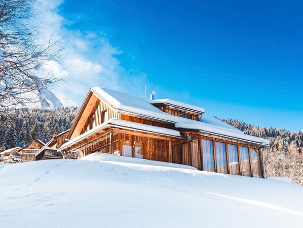 Chalet | Exterior
