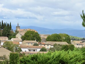 Unclassified image, 3 of 39, button - Spacious Villa in Montbrun-des-corbieres With Private Pool (Montbrun-des-Corbières)