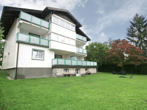 Modern Apartment in St Wolfgang im Salzkammergut Near Lake