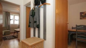 2 bedrooms, individually furnished, bed sheets